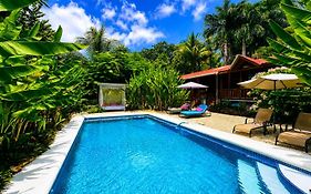 Cabanas Lamaite